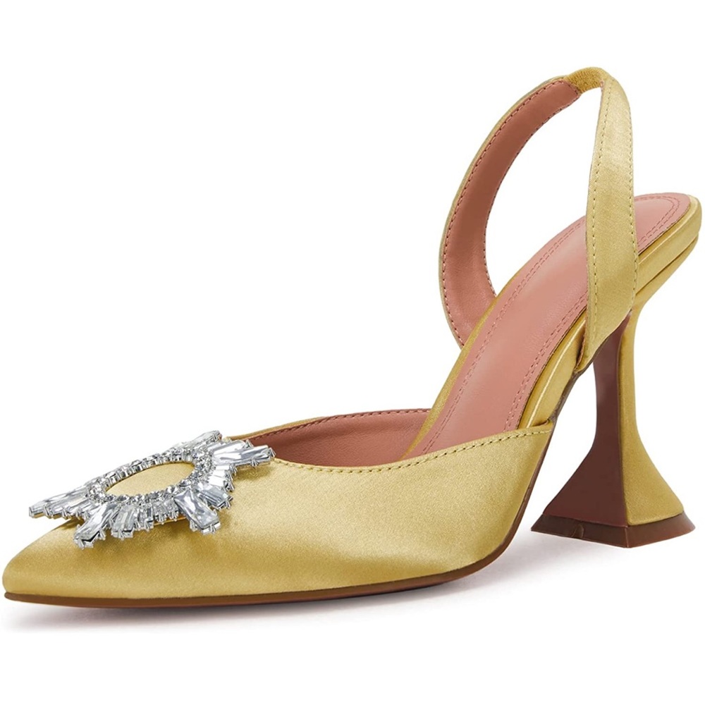 Pointed toe sling back heels